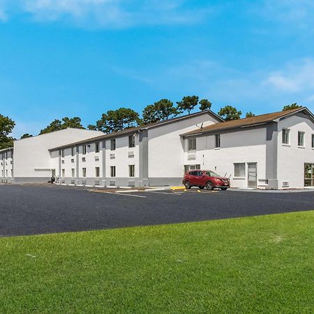 Econo Lodge Cherry Point Havelock Exterior foto