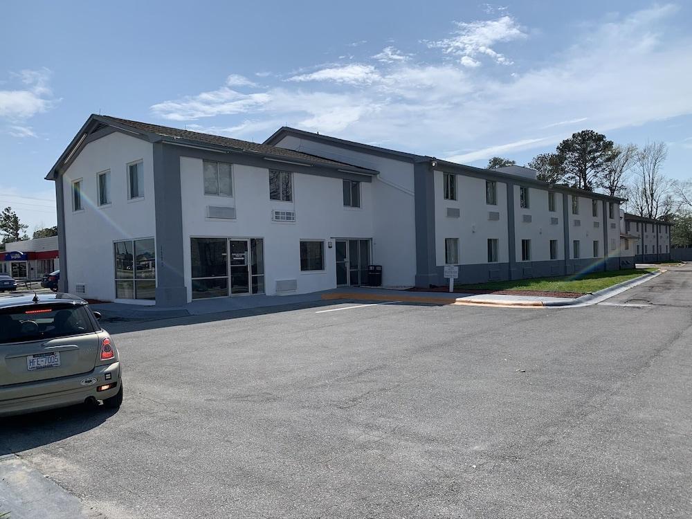 Econo Lodge Cherry Point Havelock Exterior foto