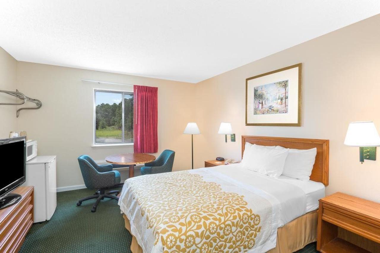 Econo Lodge Cherry Point Havelock Exterior foto